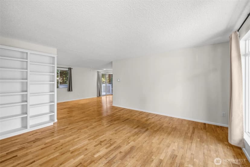 Property photo for 1550 172nd Avenue Ne, Bellevue photo 23
