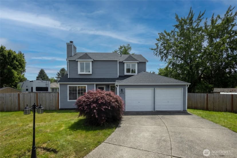 Property photo for 908 Baysinger Place, Enumclaw photo 2
