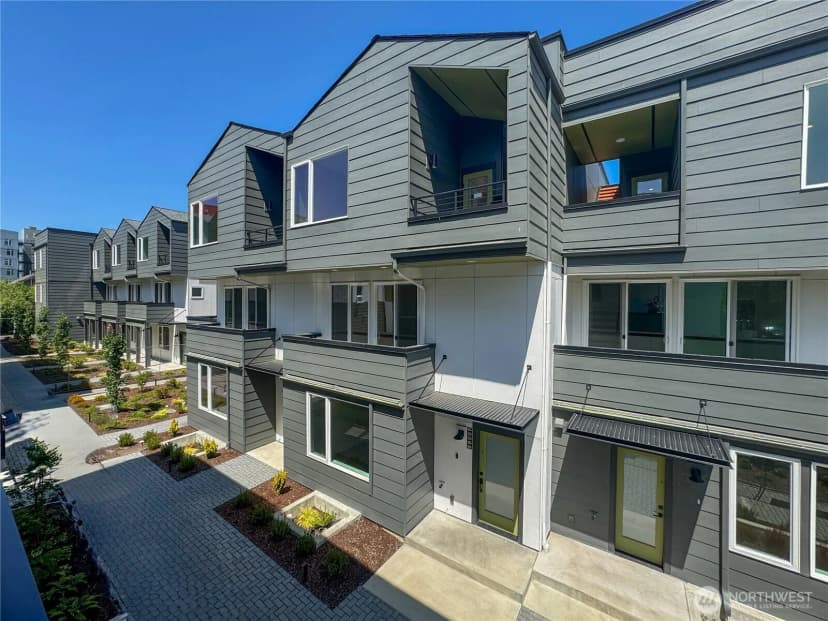 Property photo for 6905 42nd Avenue S #c, Seattle