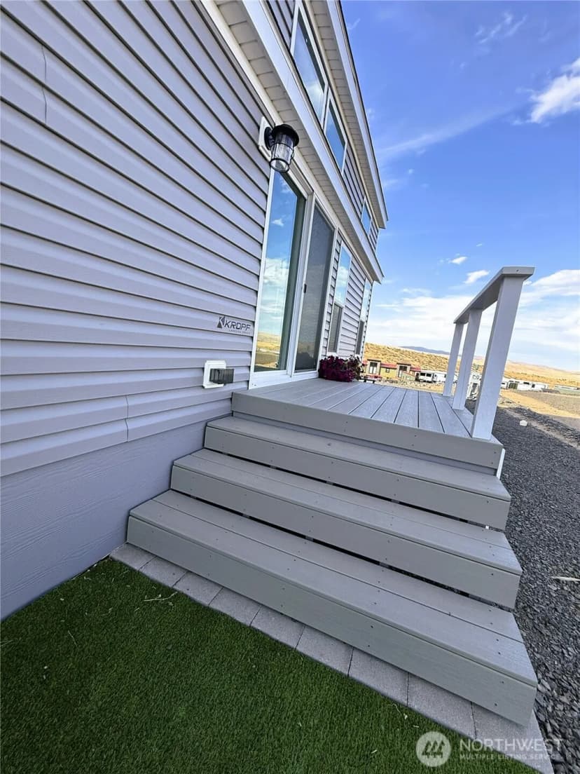 Property photo for 1769 Naches Wenas Rd #167, Selah photo 6