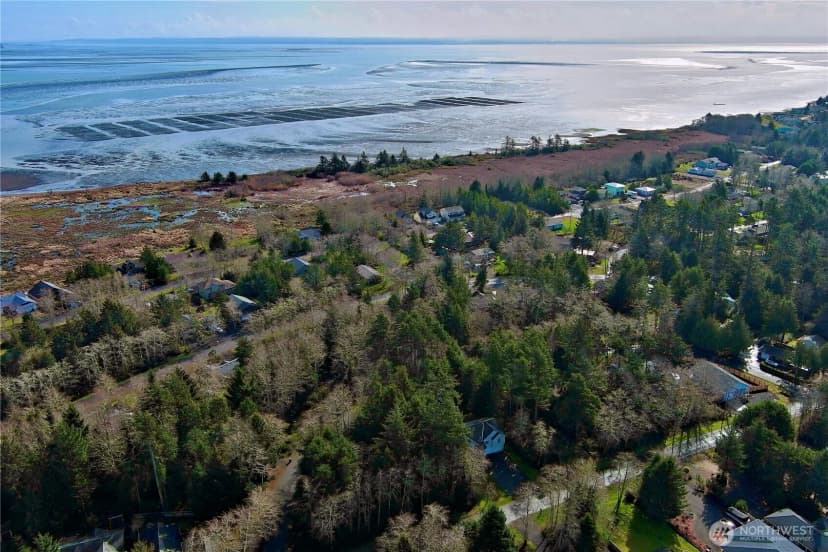 Property photo for 314 Lake View Loop Ne, Ocean Shores photo 7
