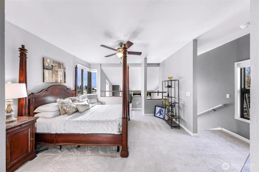 Property photo for 11230 Ne 68th Street #c, Kirkland photo 34