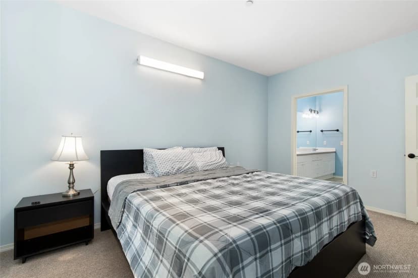 Property photo for 424 228th Street Sw #h101, Bothell photo 17