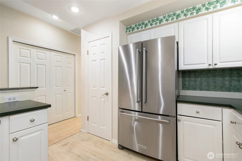Property photo for 424 228th Street Sw #h101, Bothell photo 12