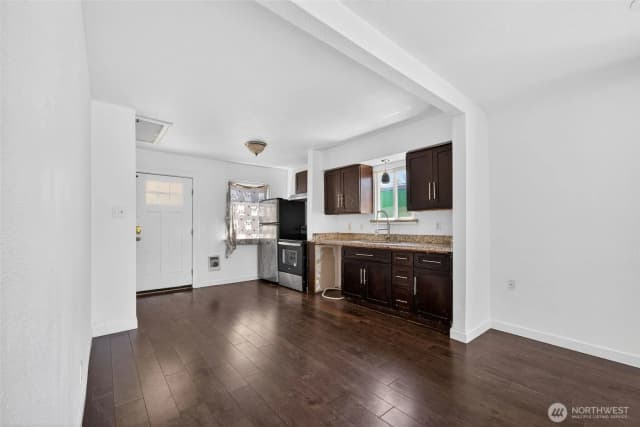 Property photo for 110 Lincoln Avenue, Kent photo 5