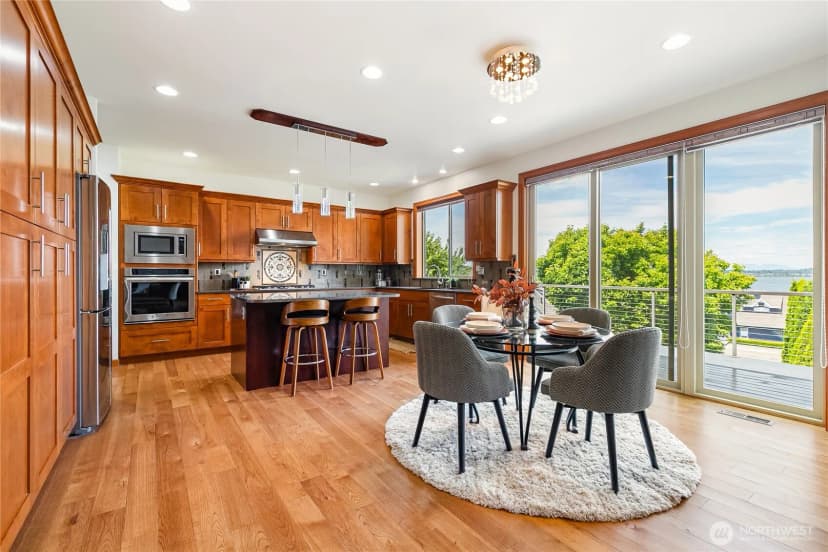 Property photo for 5550 Whitehorn Way, Blaine photo 6