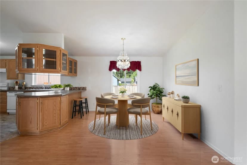 Property photo for 827 Ne Woodard Avenue, Castle Rock photo 9