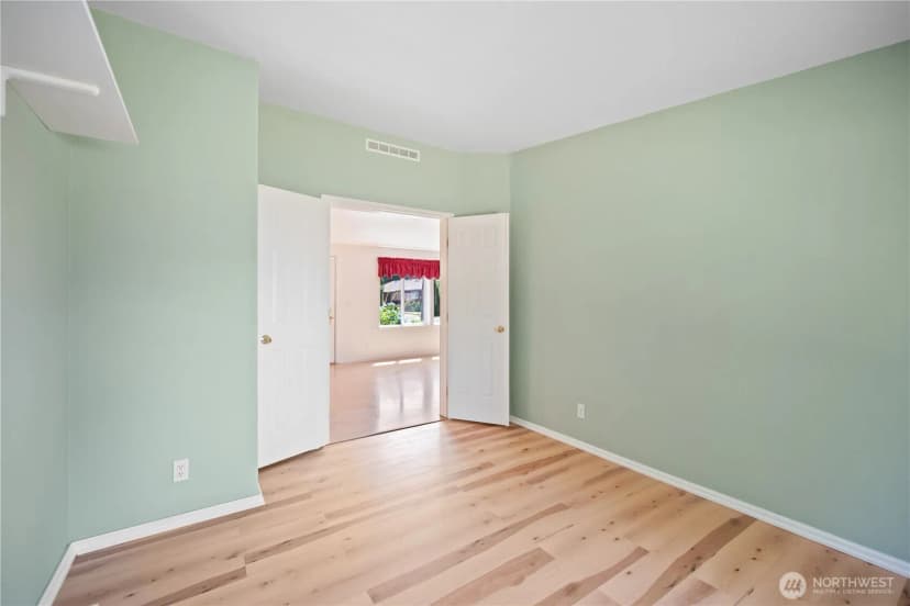 Property photo for 827 Ne Woodard Avenue, Castle Rock photo 24