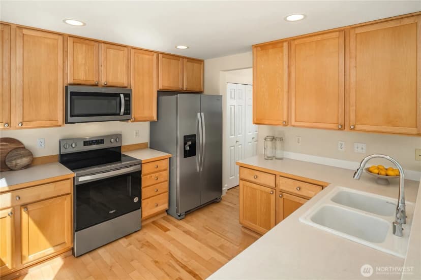 Property photo for 7209 Silent Creek Avenue Se, Snoqualmie photo 14