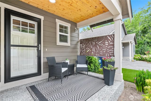 Property photo for 702 Kodiak Lane #54, Bellingham photo 2