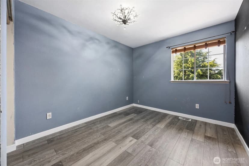 Property photo for 35012 13th Place Sw, Federal Way photo 17
