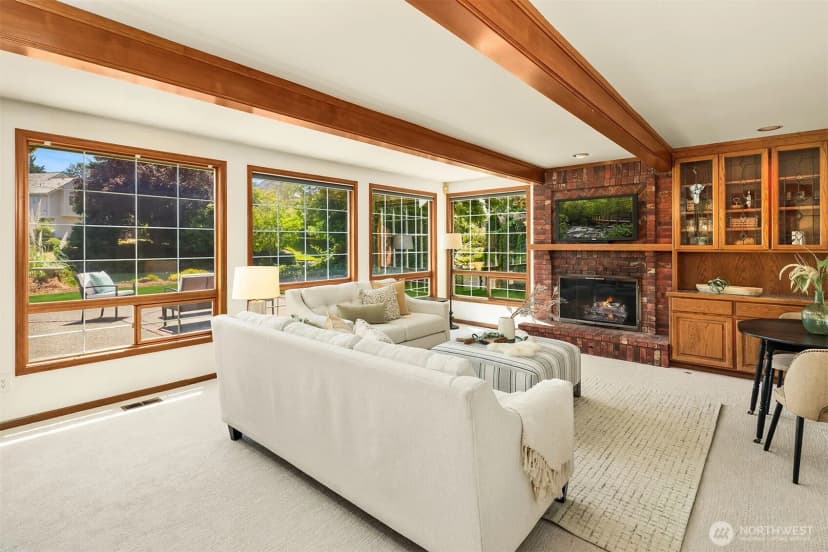 Property photo for 7670 80th Place Se, Mercer Island photo 12