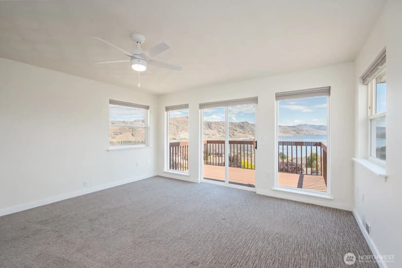 Property photo for 43935 Geostar Drive N, Grand Coulee photo 13