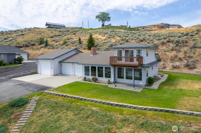 Property photo for 43935 Geostar Drive N, Grand Coulee photo 3