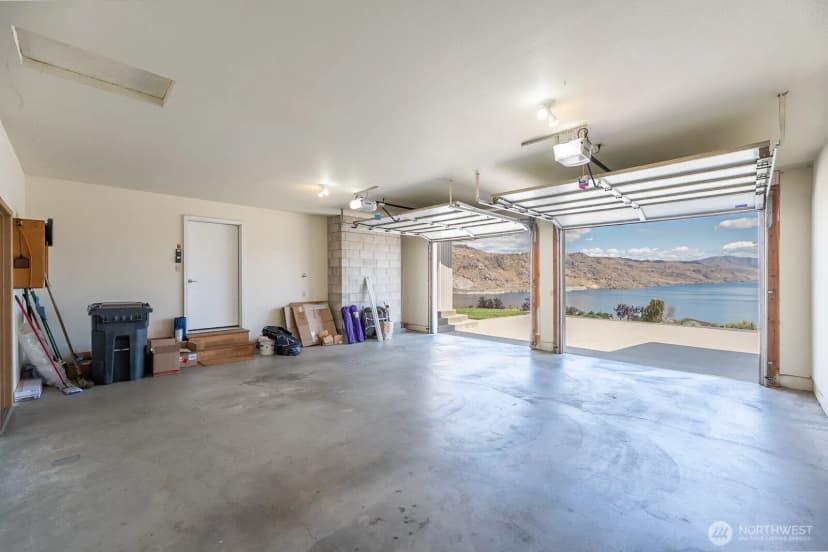 Property photo for 43935 Geostar Drive N, Grand Coulee photo 24