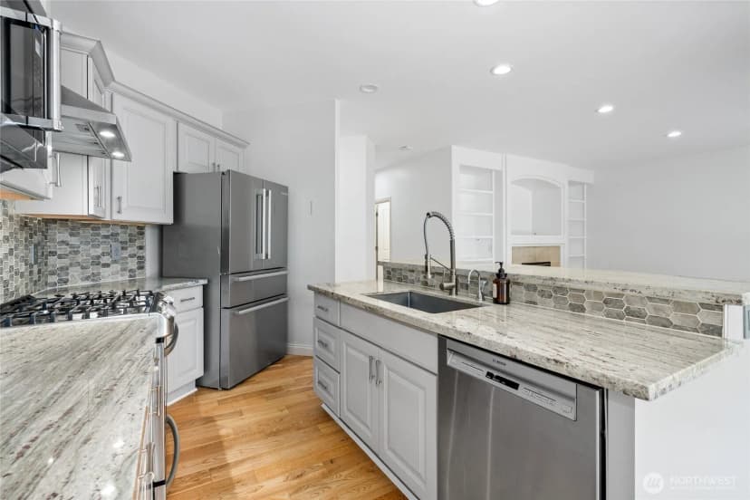 Property photo for 24312 E Main Drive, Sammamish photo 13