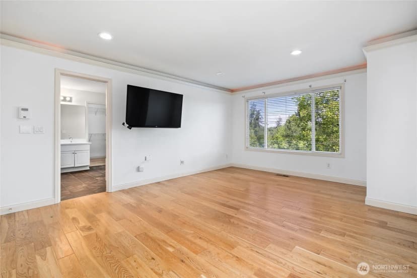 Property photo for 24312 E Main Drive, Sammamish photo 19