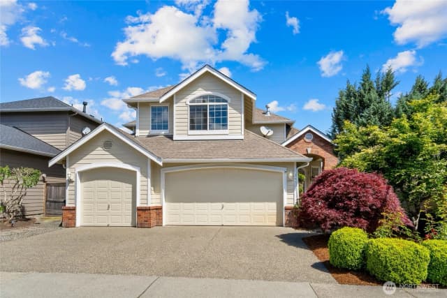 Property photo for 24312 E Main Drive, Sammamish photo 2