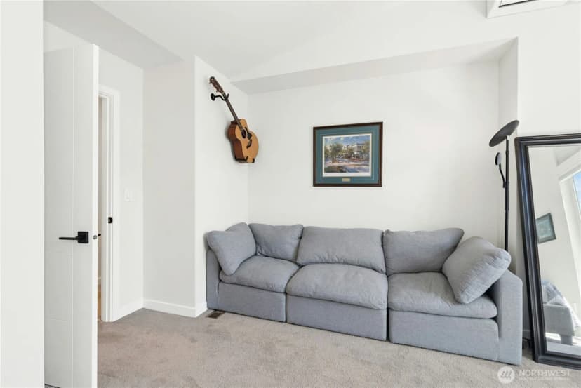 Property photo for 13710 Ash Way #b7, Everett photo 23