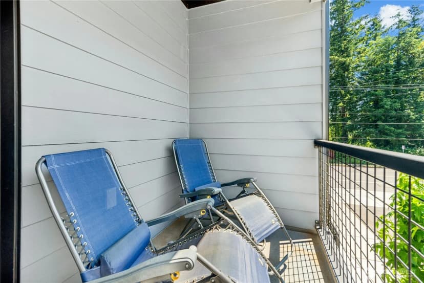 Property photo for 13710 Ash Way #b7, Everett photo 10