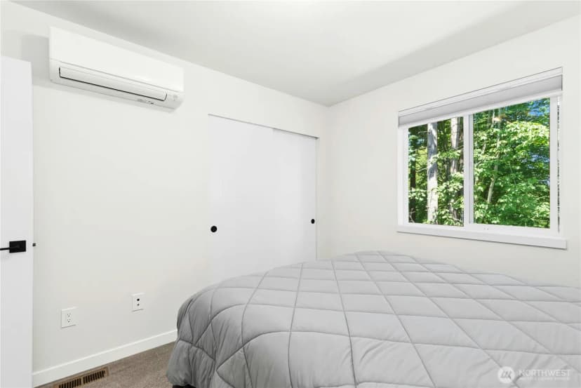 Property photo for 13710 Ash Way #b7, Everett photo 30