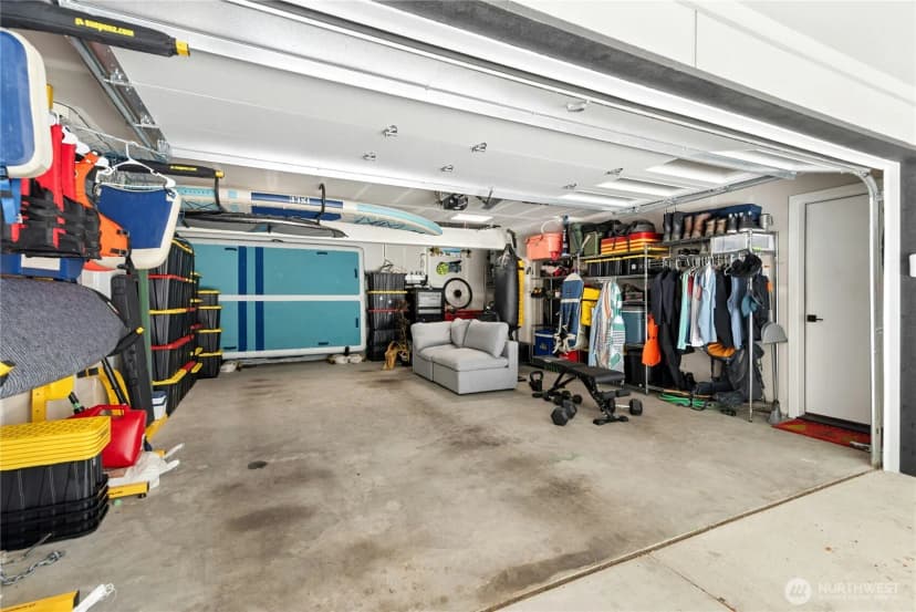 Property photo for 13710 Ash Way #b7, Everett photo 34