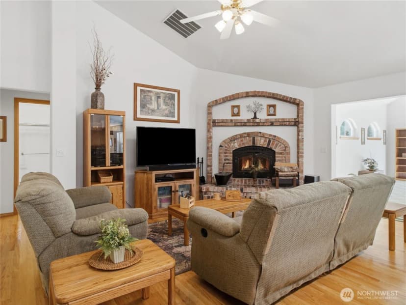 Property photo for 3412 Quail Creek Ln Ne, Olympia photo 8