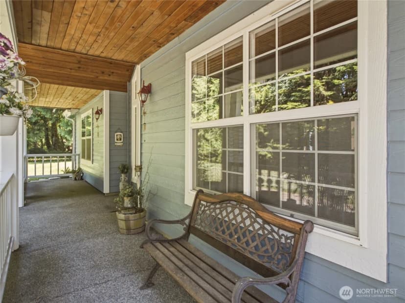Property photo for 3412 Quail Creek Ln Ne, Olympia photo 4