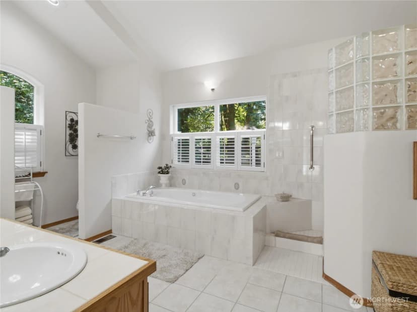 Property photo for 3412 Quail Creek Ln Ne, Olympia photo 21