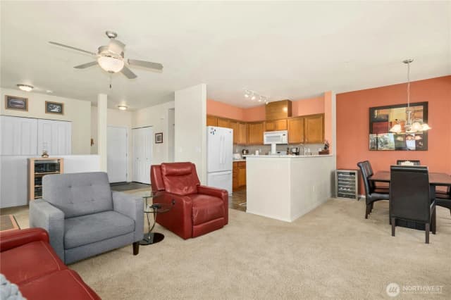 Property photo for 14915 38th Drive Se #hh3029, Bothell photo 4