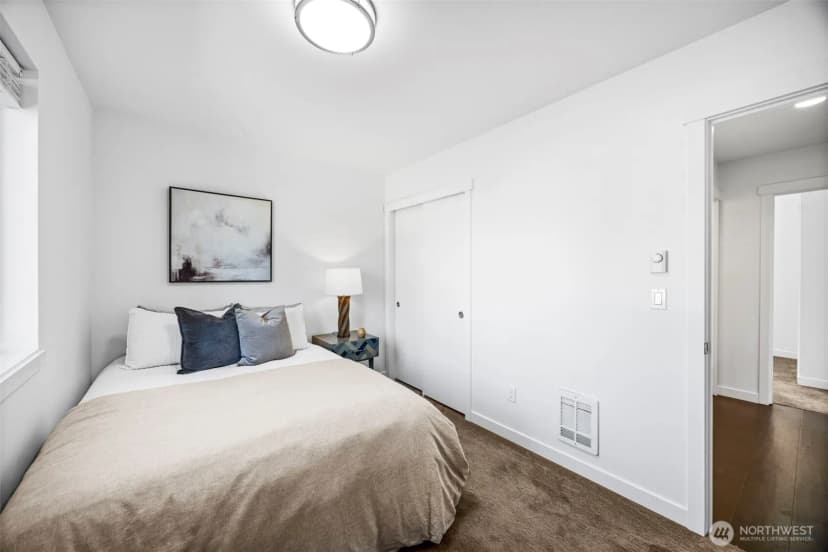 Property photo for 10215 Evanston Avenue N #2, Seattle photo 27