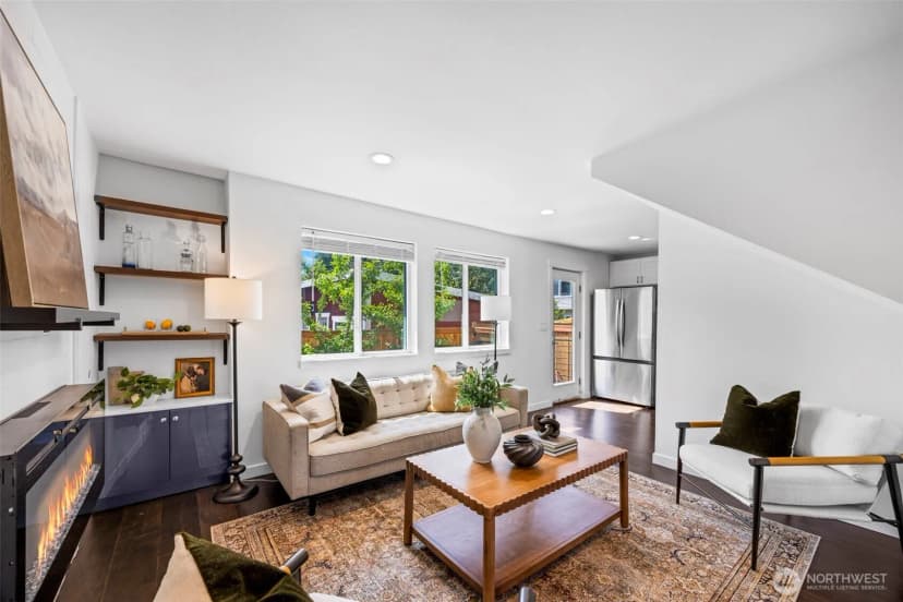 Property photo for 10215 Evanston Avenue N #2, Seattle photo 10