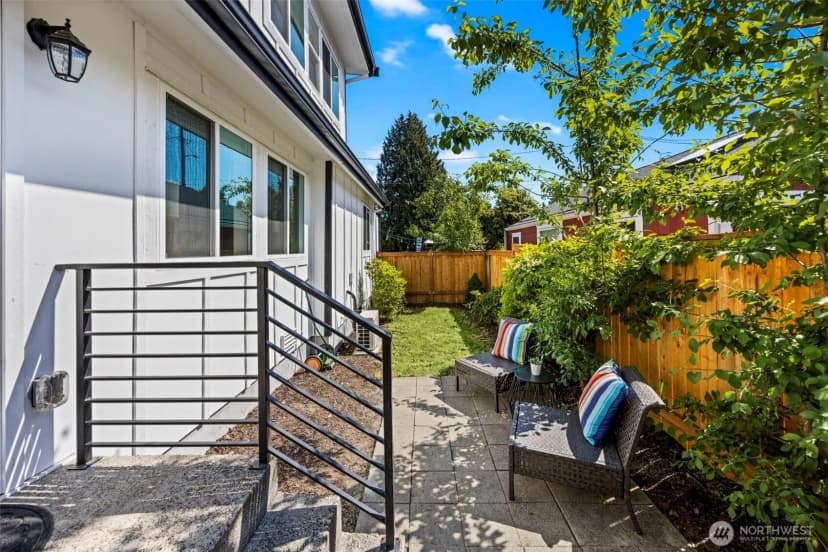 Property photo for 10215 Evanston Avenue N #2, Seattle photo 39