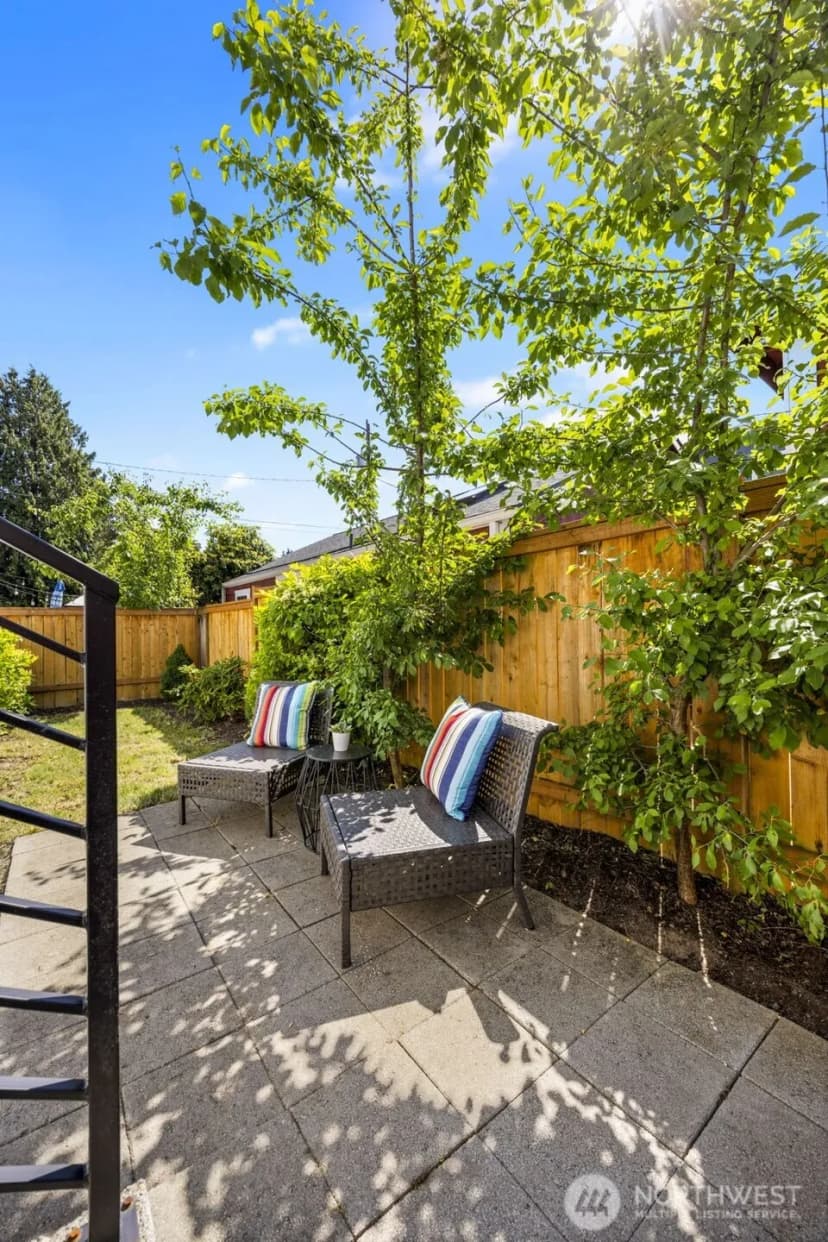 Property photo for 10215 Evanston Avenue N #2, Seattle photo 38