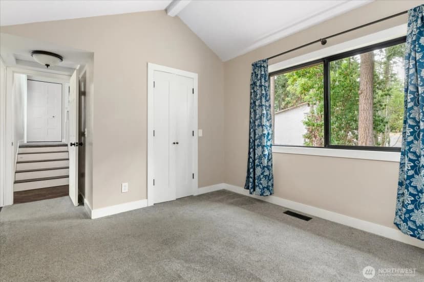 Property photo for 210 Nw Calista Ct., Oak Harbor photo 18