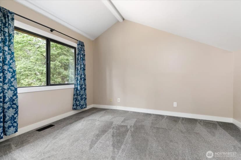Property photo for 210 Nw Calista Ct., Oak Harbor photo 17