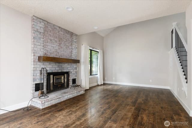 Property photo for 210 Nw Calista Ct., Oak Harbor photo 4