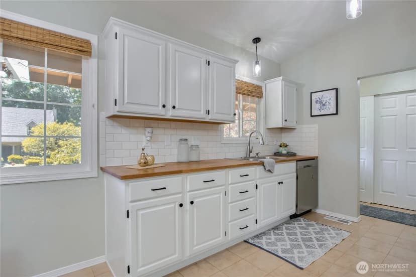 Property photo for 2438 Tyndell Circle Sw, Tumwater photo 11