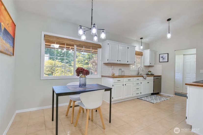 Property photo for 2438 Tyndell Circle Sw, Tumwater photo 14