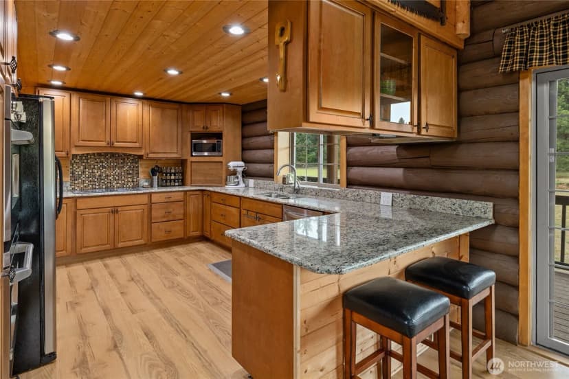 Property photo for 6151 Nelson Siding Road, Cle Elum photo 17