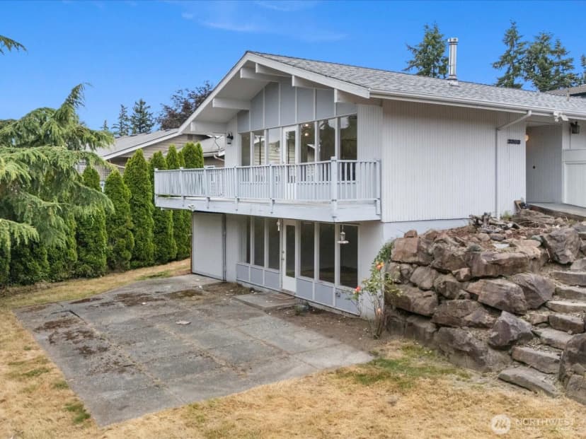 Property photo for 3303 Wave Drive, Everett photo 31