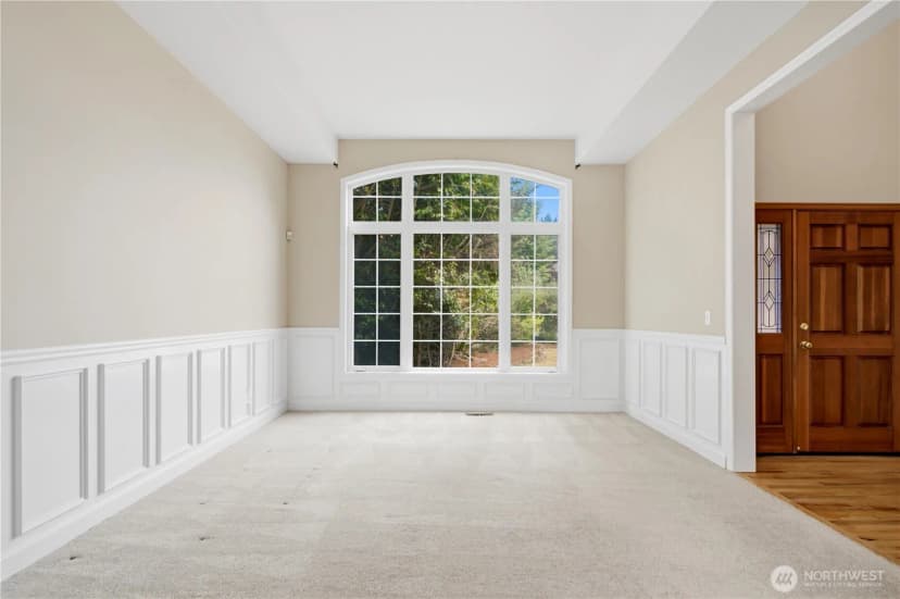 Property photo for 23151 Ne 15th Court, Sammamish photo 4