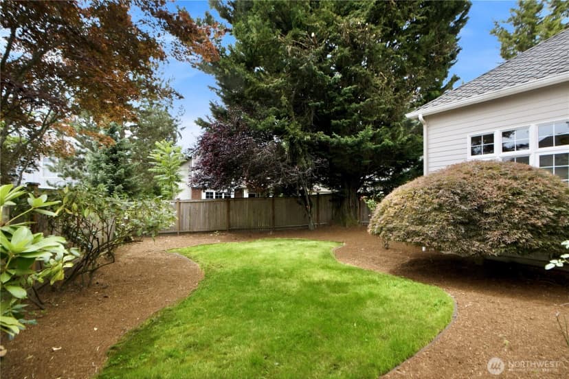 Property photo for 23151 Ne 15th Court, Sammamish photo 24