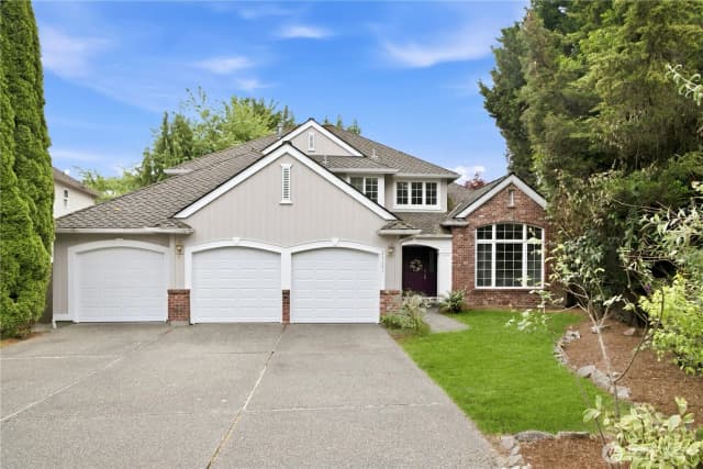 Property photo for 23151 Ne 15th Court, Sammamish