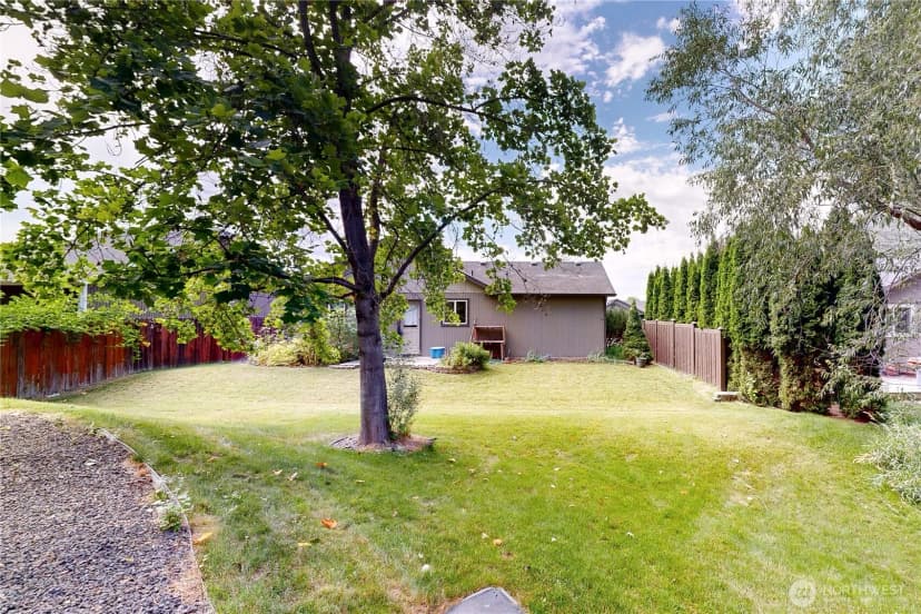 Property photo for 1310 Sw Riparian Court, College Place photo 27