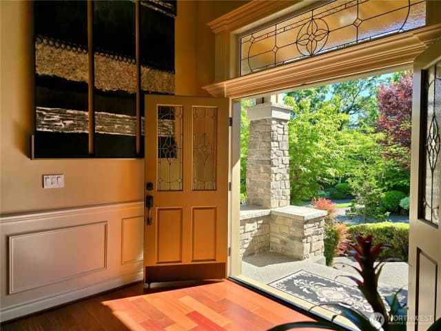 Property photo for 4569 162nd Lane Se, Bellevue photo 4