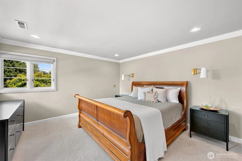Property photo for 245 Middlefield Road, Bellingham photo 16
