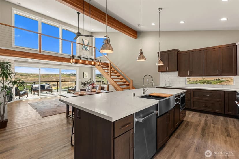 Property photo for 44 Osprey Nest Road, Pateros photo 11