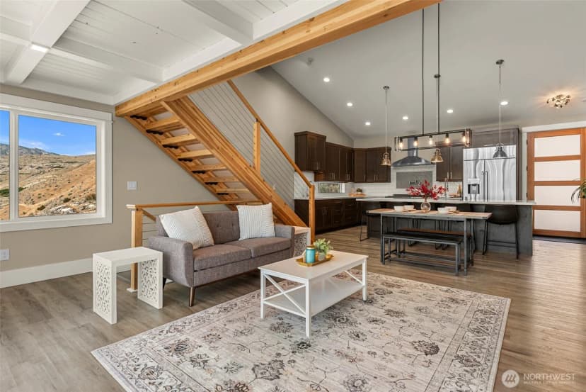 Property photo for 44 Osprey Nest Road, Pateros photo 17