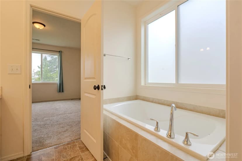 Property photo for 413 Stone Park, Kalama photo 24